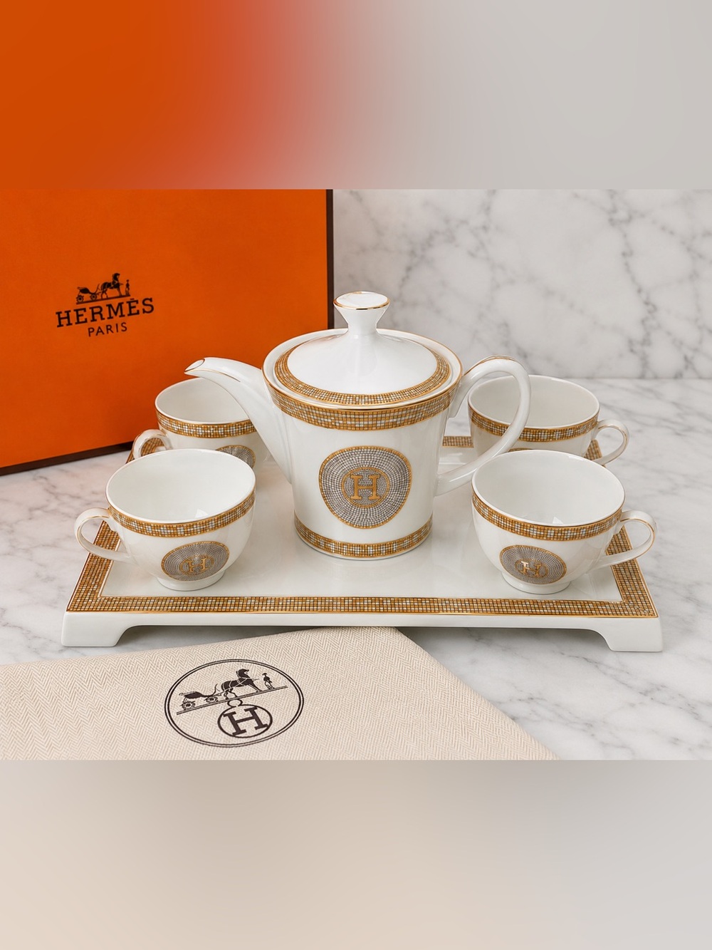 ☕️ Porcelain Tea Set with Serving Tray ☕️